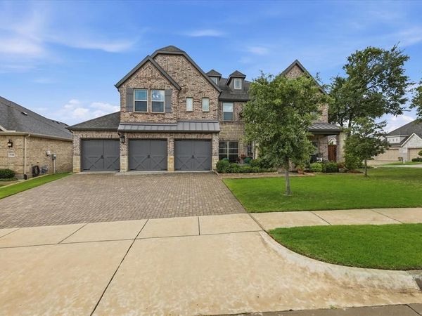 2106 Venice Drive, Corinth, TX 76210