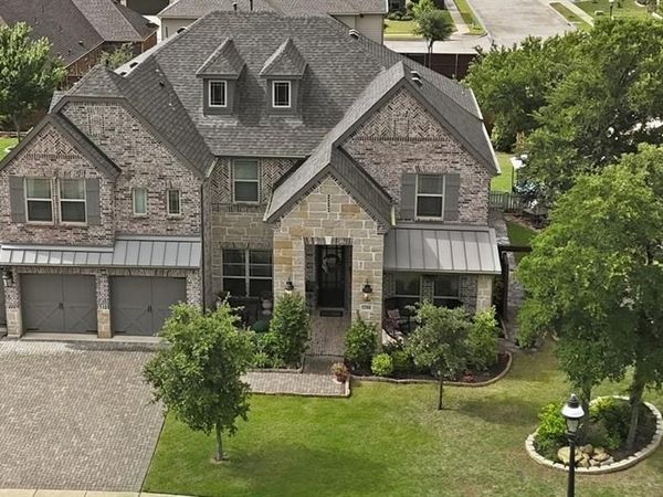 2106 Venice Drive, Corinth, TX 76210