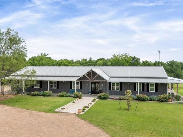7401 County Road 1204 , Cleburne, TX 76031