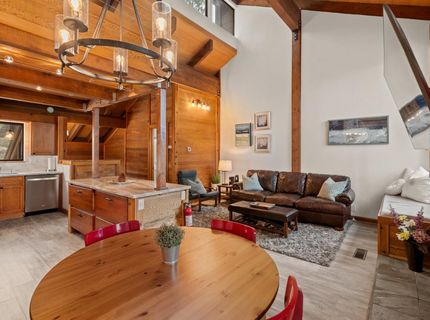 6031 Mill Camp #31, Unit 31, Truckee, CA 96161 Photo