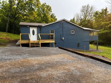 10030 Coles Ferry Pike , Lebanon, TN 37087
