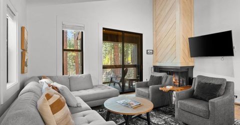 3038 Silver Strike, Truckee, CA 96161 Photo
