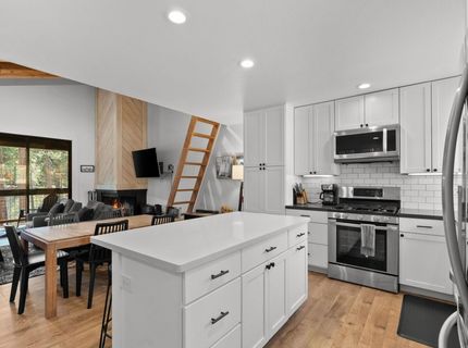 3038 Silver Strike, Truckee, CA 96161 Photo