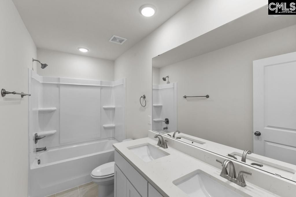 303 Balbriggan Place Photo 27