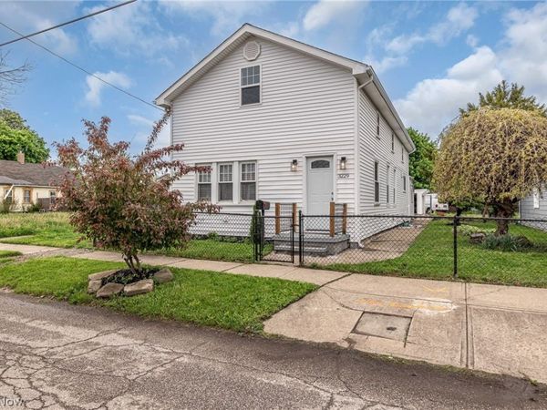 3229 W 52nd Street , Cleveland, OH 44102