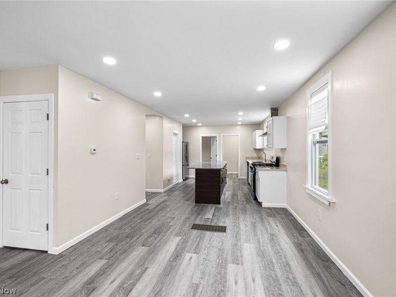 3229 W 52nd Street, Cleveland, OH 44102 Photo 11
