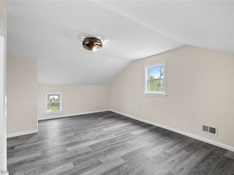 3229 W 52nd Street, Cleveland, OH 44102 Photo 22