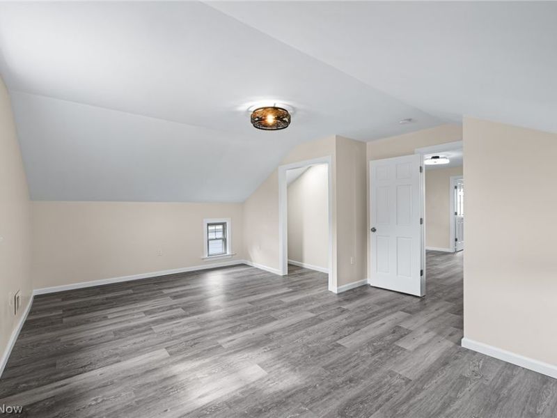 3229 W 52nd Street, Cleveland, OH 44102 Photo 23