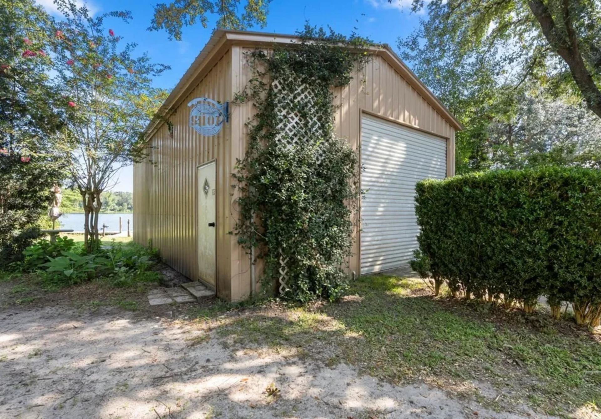 480 W Lakeview Drive, Wewahitchka, FL 32465 Photo