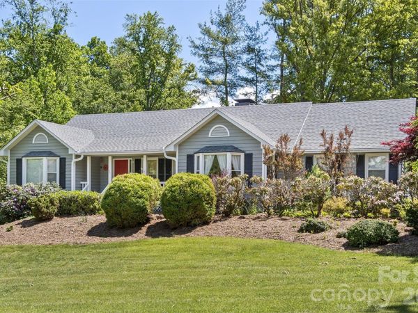 10 Applecross Road , Weaverville, NC 28787
