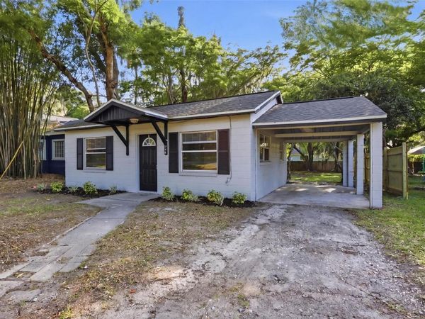 708 S PALMETTO AVENUE , DELAND, FL 32720