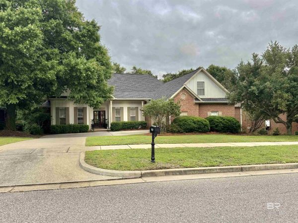 8137 Pine Run, Daphne, AL 36527