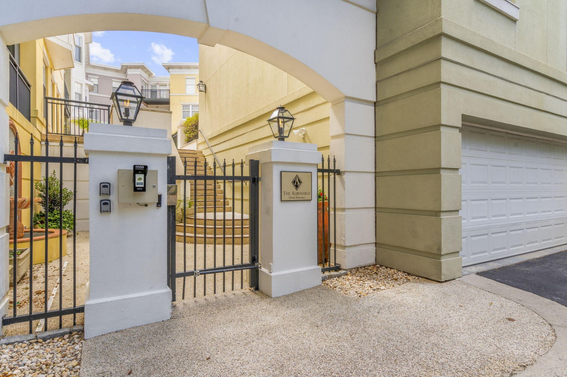 498 Albemarle Road Photo 32