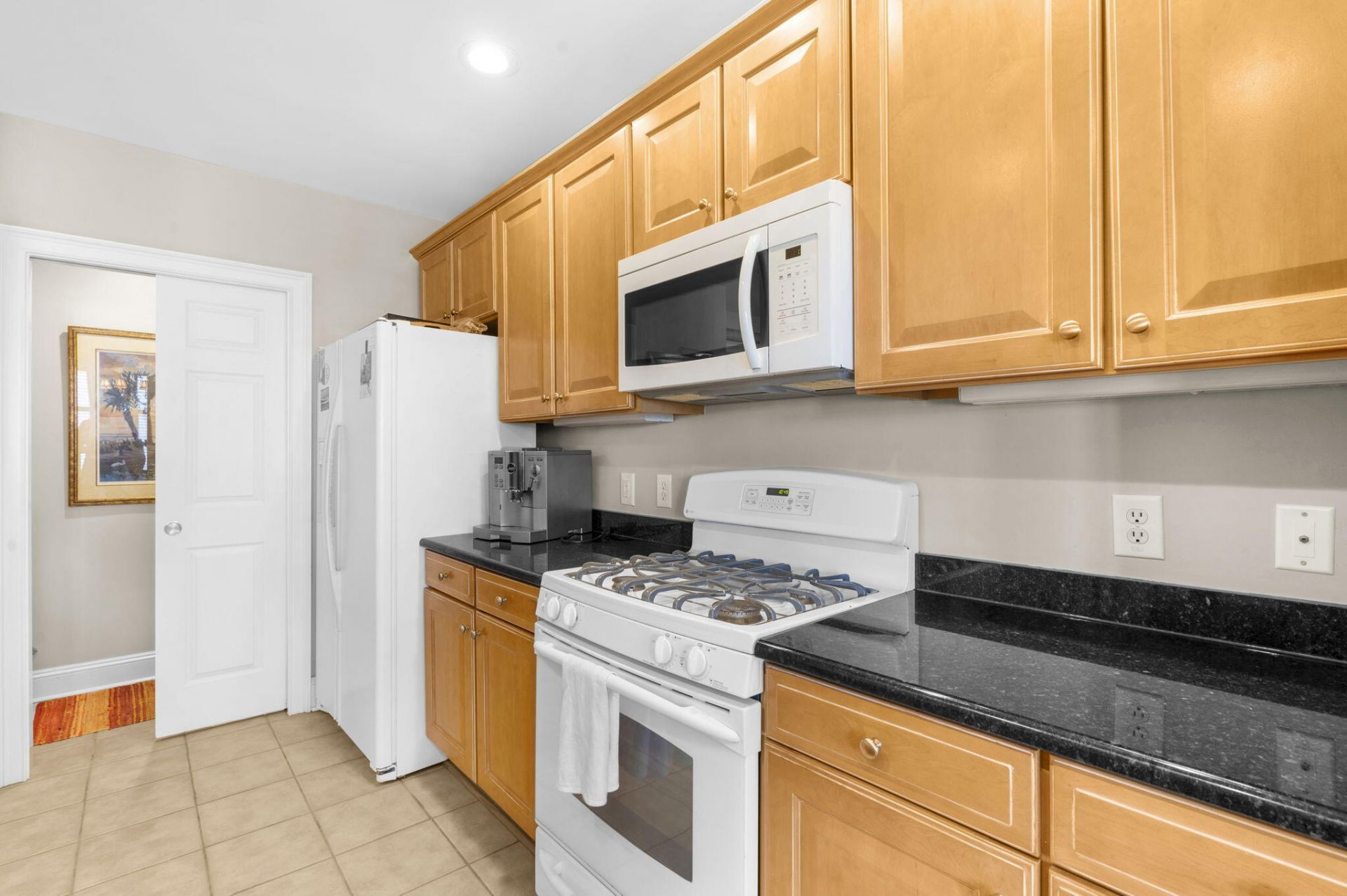 498 Albemarle Road Photo 9