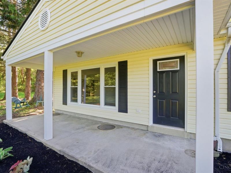 8560 Zoar Road, Hamilton Twp, OH 45140 Photo 5