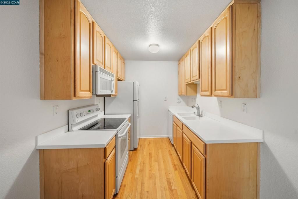 150 Sharene Ln, Unit 109, Walnut Creek, CA 94596 Main Photo