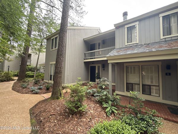 7 Eastbrooke Street, Jackson, MS 39216