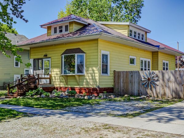 622 5th Street, Colo, IA 50056