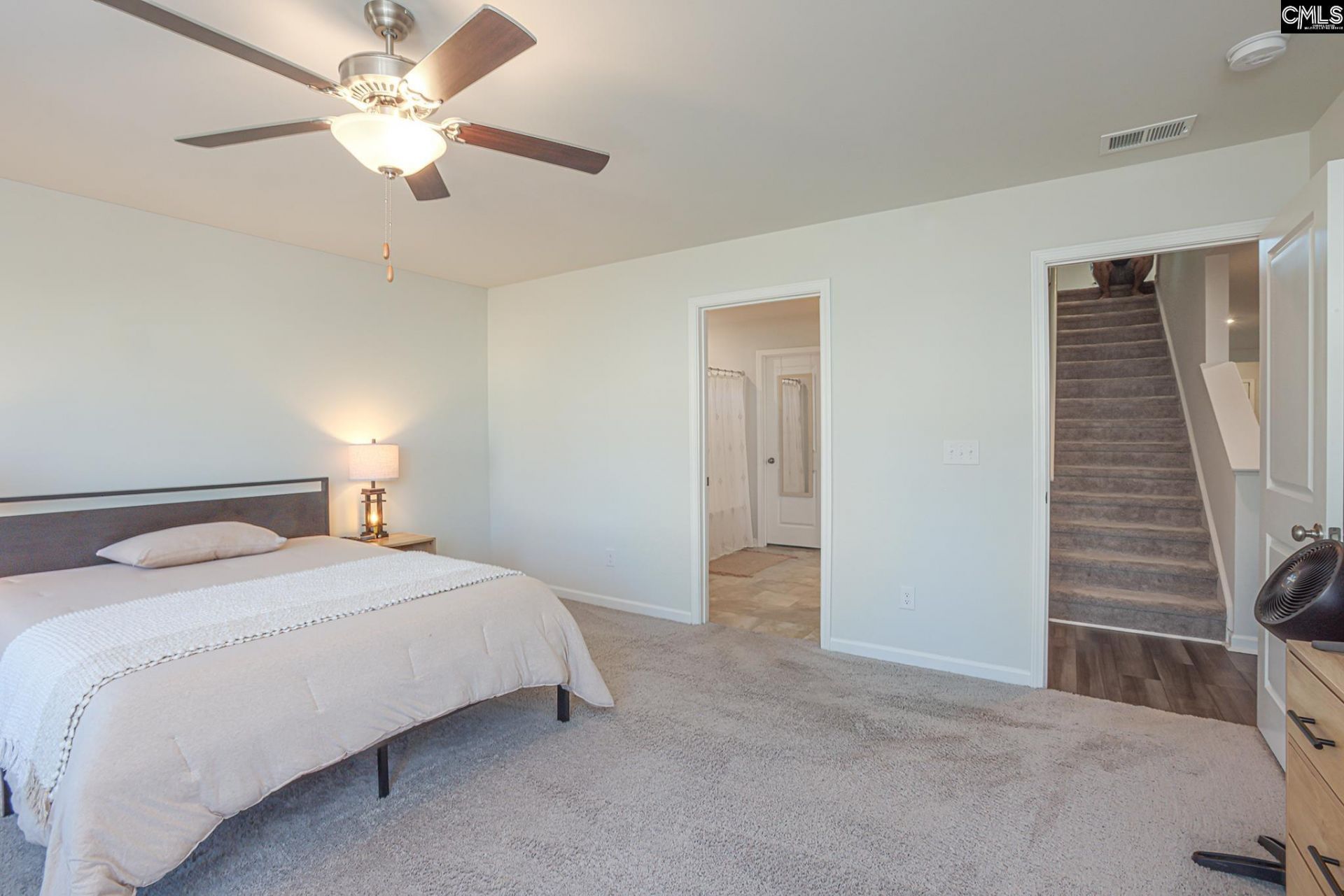 657 Penfolds Way  Photo 21