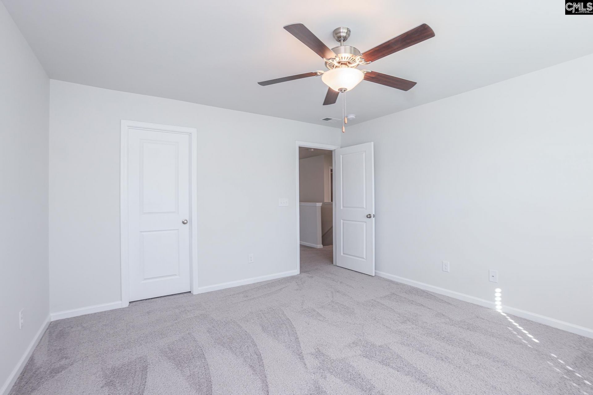657 Penfolds Way  Photo 30