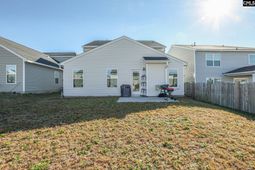 657 Penfolds Way  photo 4