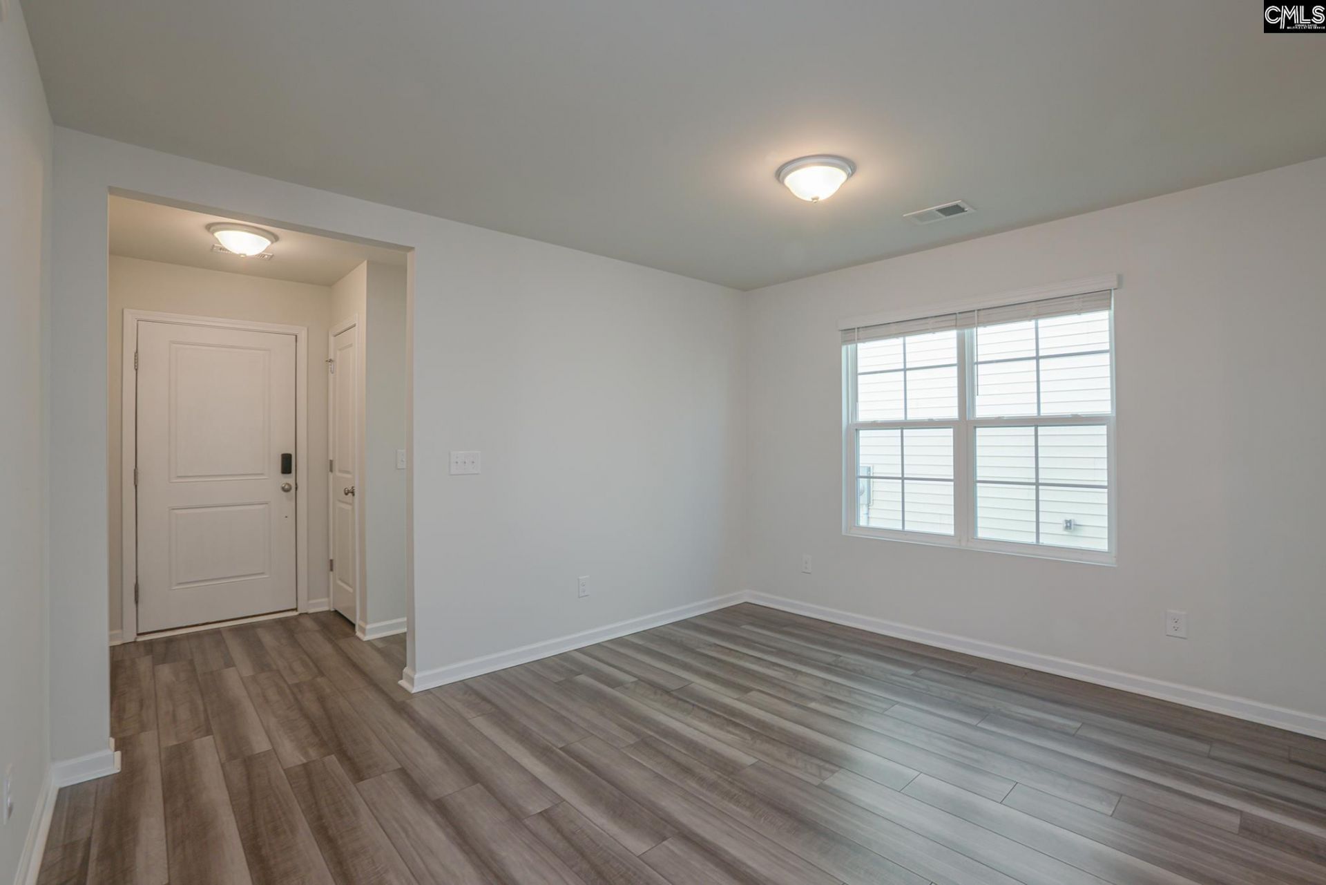 657 Penfolds Way  Photo 7