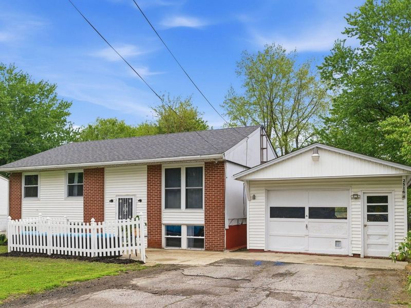 2516 Capaldi Drive, Marion, OH 43302 Photo 3