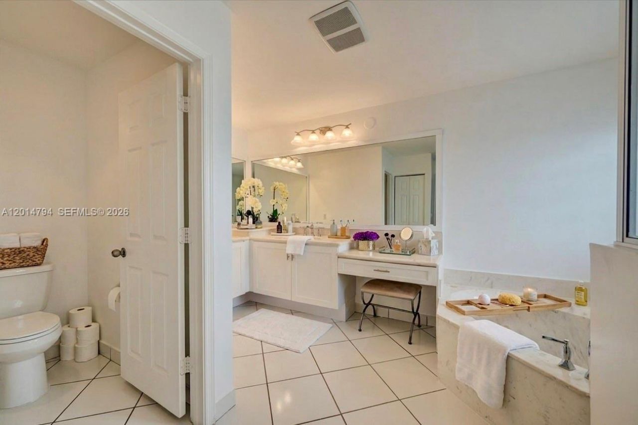 1580 SW 164th Ave , Pembroke Pines, FL 33027 Photo