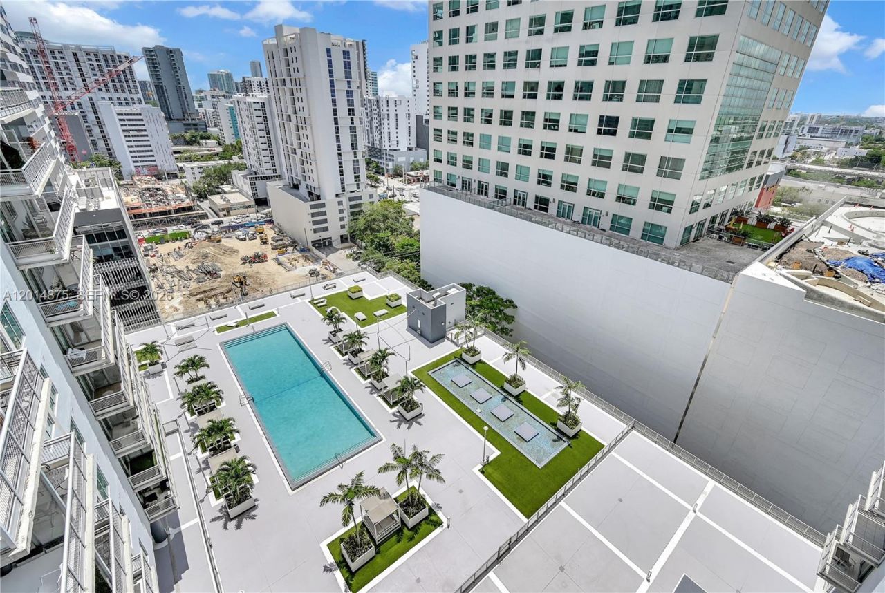 690 SW 1st Ct , Unit 1934, Miami, FL 33130 Photo