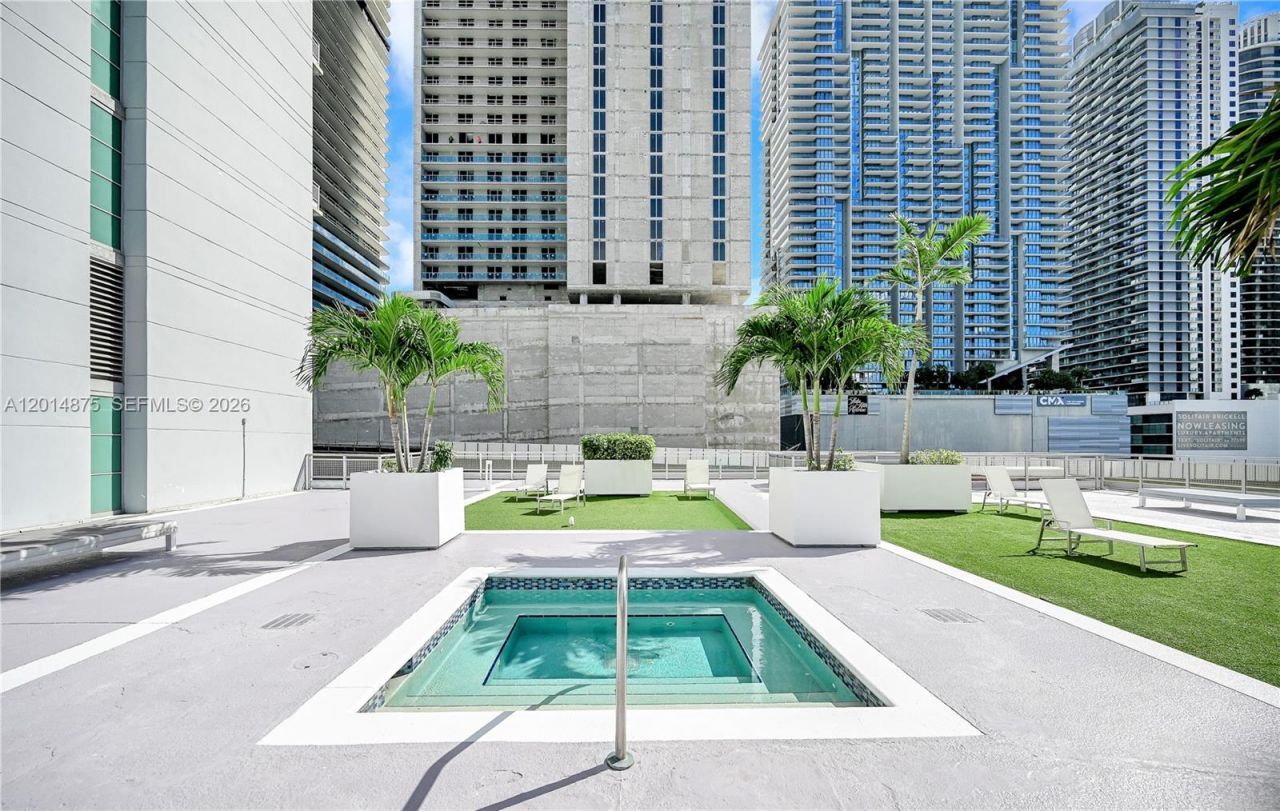 690 SW 1st Ct , Unit 1934, Miami, FL 33130 Photo