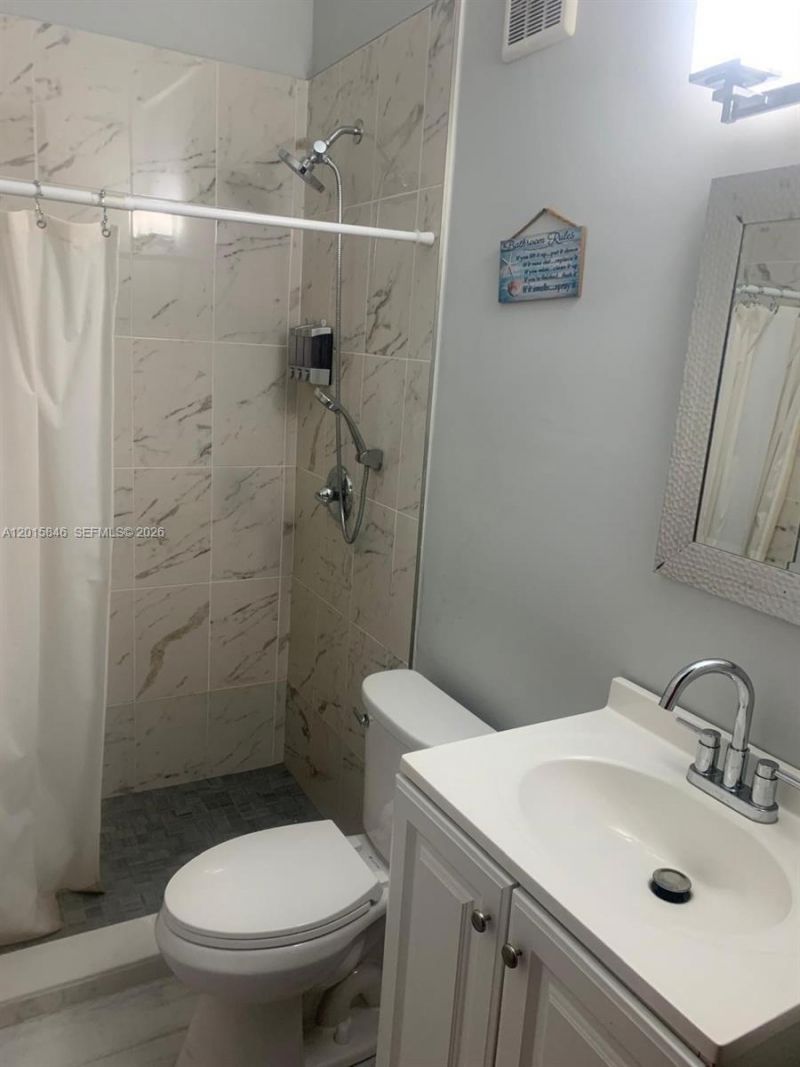 1720 NW 110th Ter , Unit ., Miami, FL 33167 Photo