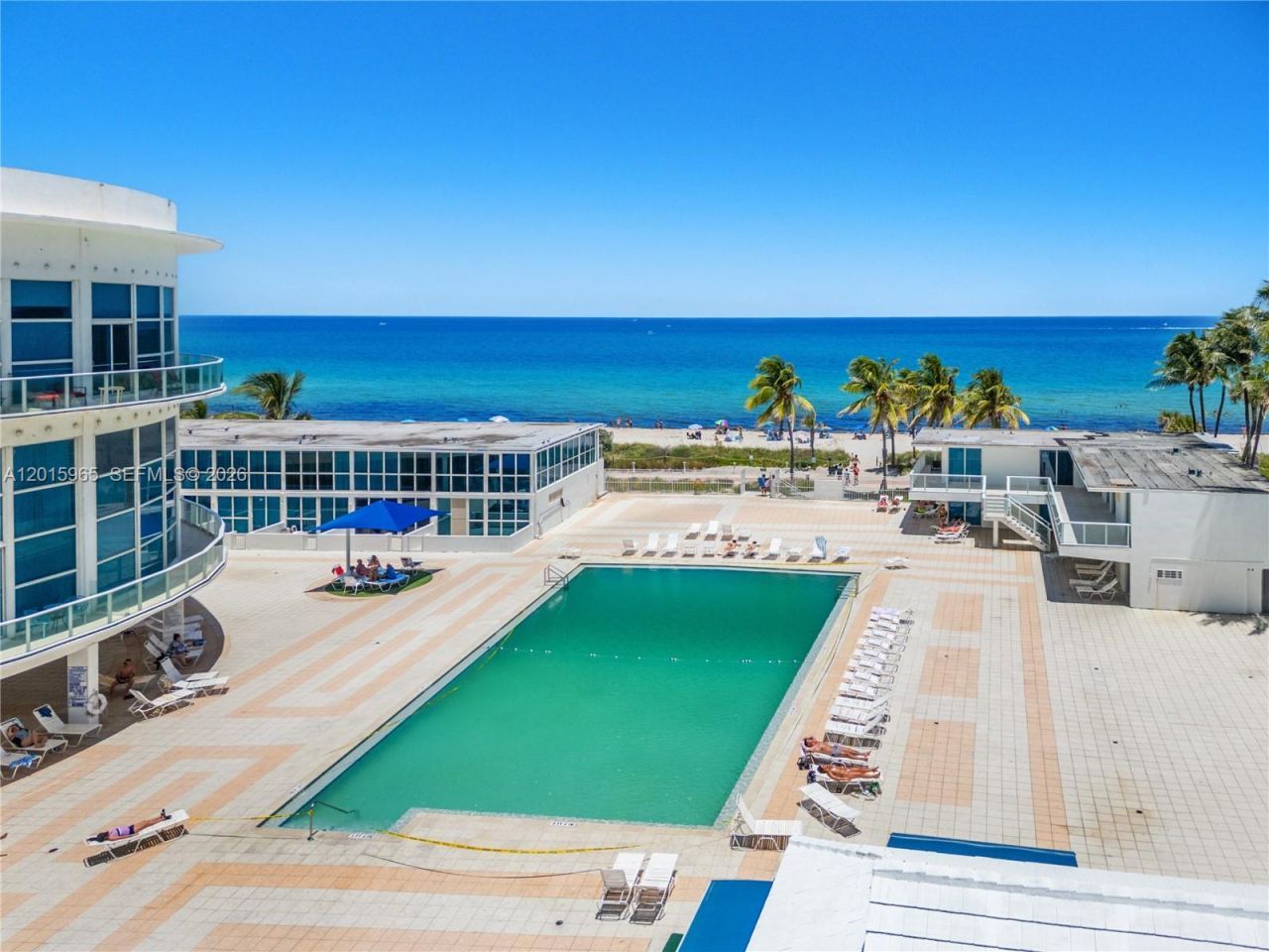 5445 Collins Ave , Unit 1606, Miami Beach, FL 33140 Photo