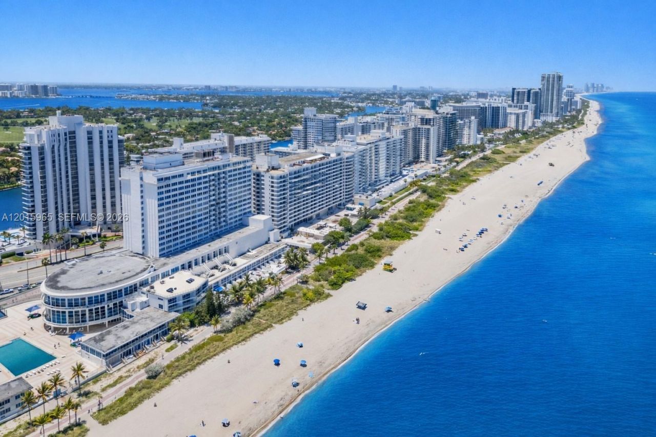 5445 Collins Ave , Unit 1606, Miami Beach, FL 33140 Photo
