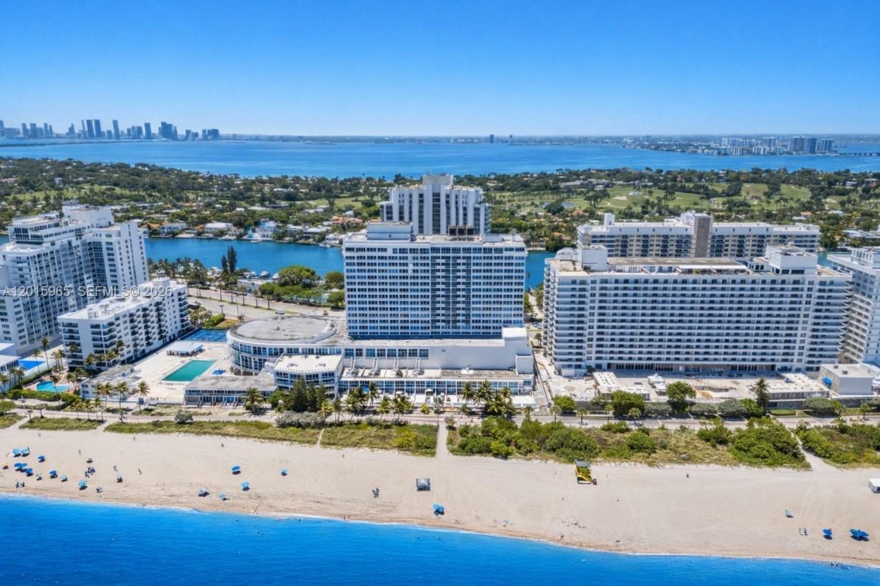 5445 Collins Ave , Unit 1606, Miami Beach, FL 33140 Photo
