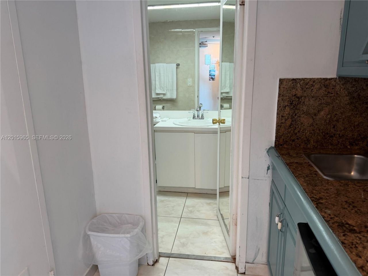 5445 Collins Ave , Unit 1606, Miami Beach, FL 33140 Photo