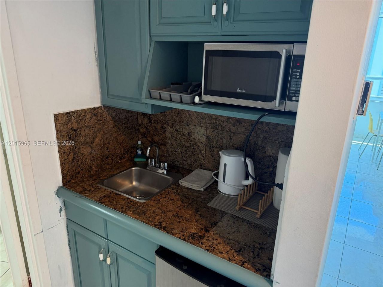 5445 Collins Ave , Unit 1606, Miami Beach, FL 33140 Photo