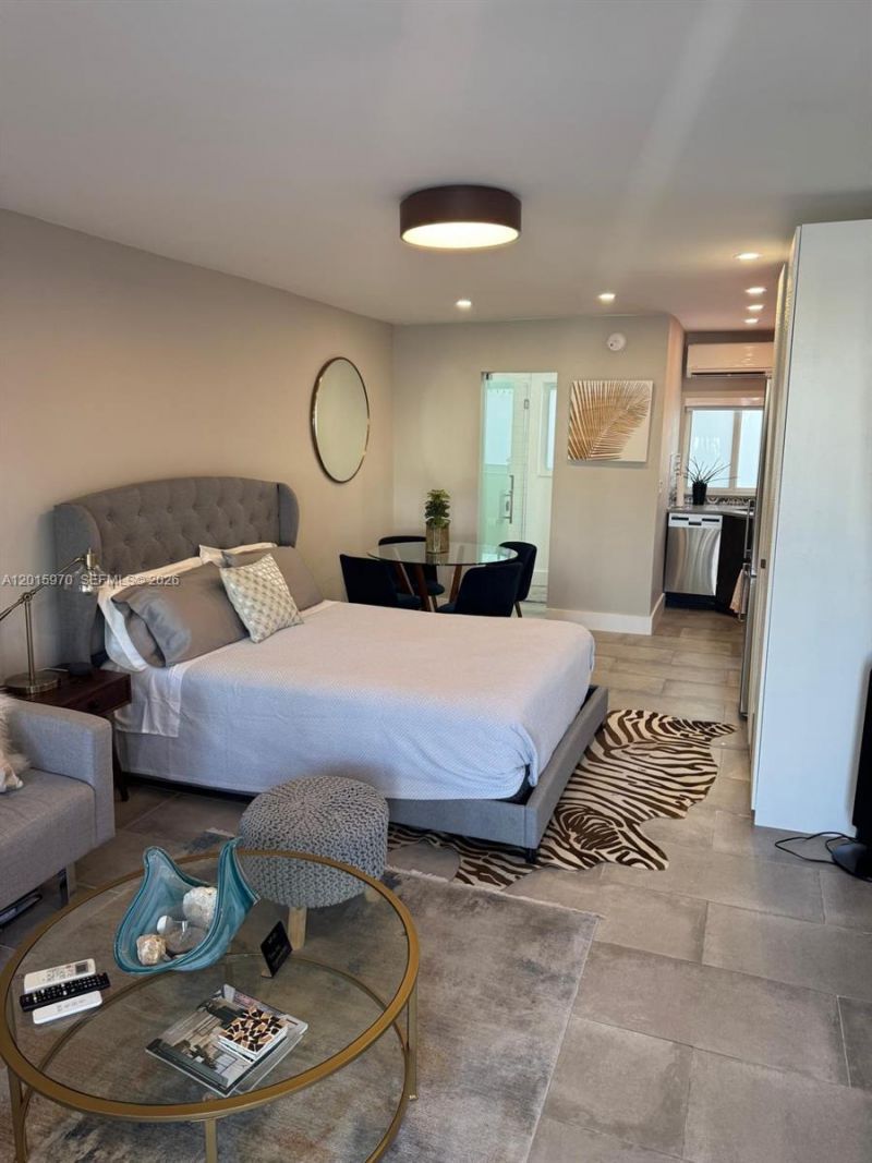 4228 N Ocean Dr , Unit 15, Lauderdale by the Sea, FL 33308 Photo