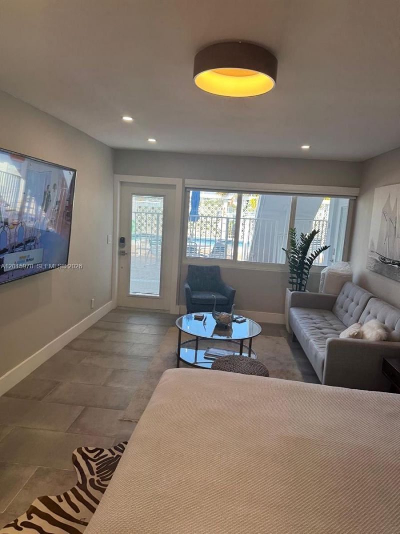 4228 N Ocean Dr , Unit 15, Lauderdale by the Sea, FL 33308 Photo