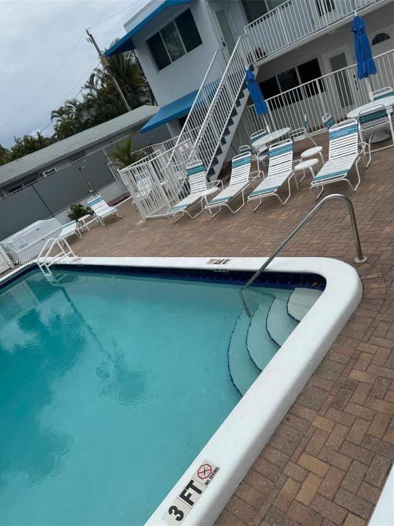 4228 N Ocean Dr , Unit 15, Lauderdale by the Sea, FL 33308 Photo