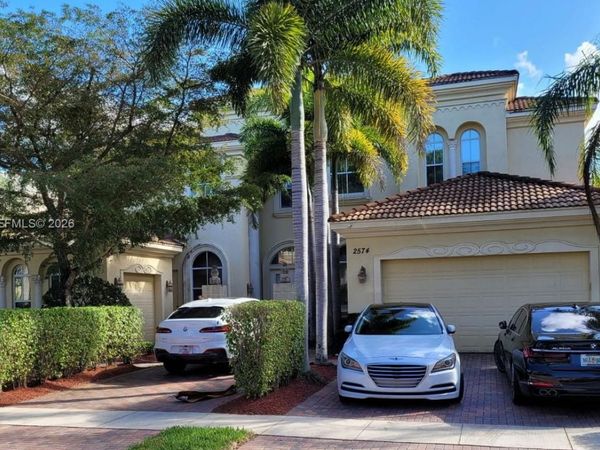 2574 Treanor Ter , Wellington, FL 33414