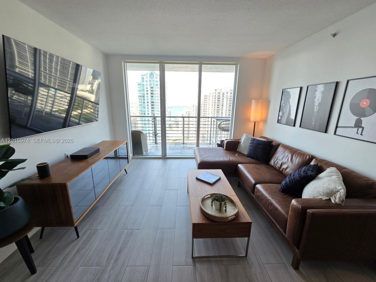 325 S Biscayne Blvd , Unit 3719, Miami, FL 33131 Photo