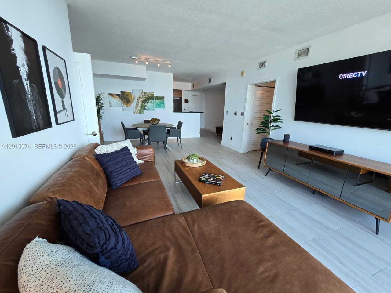 325 S Biscayne Blvd , Unit 3719, Miami, FL 33131 Photo