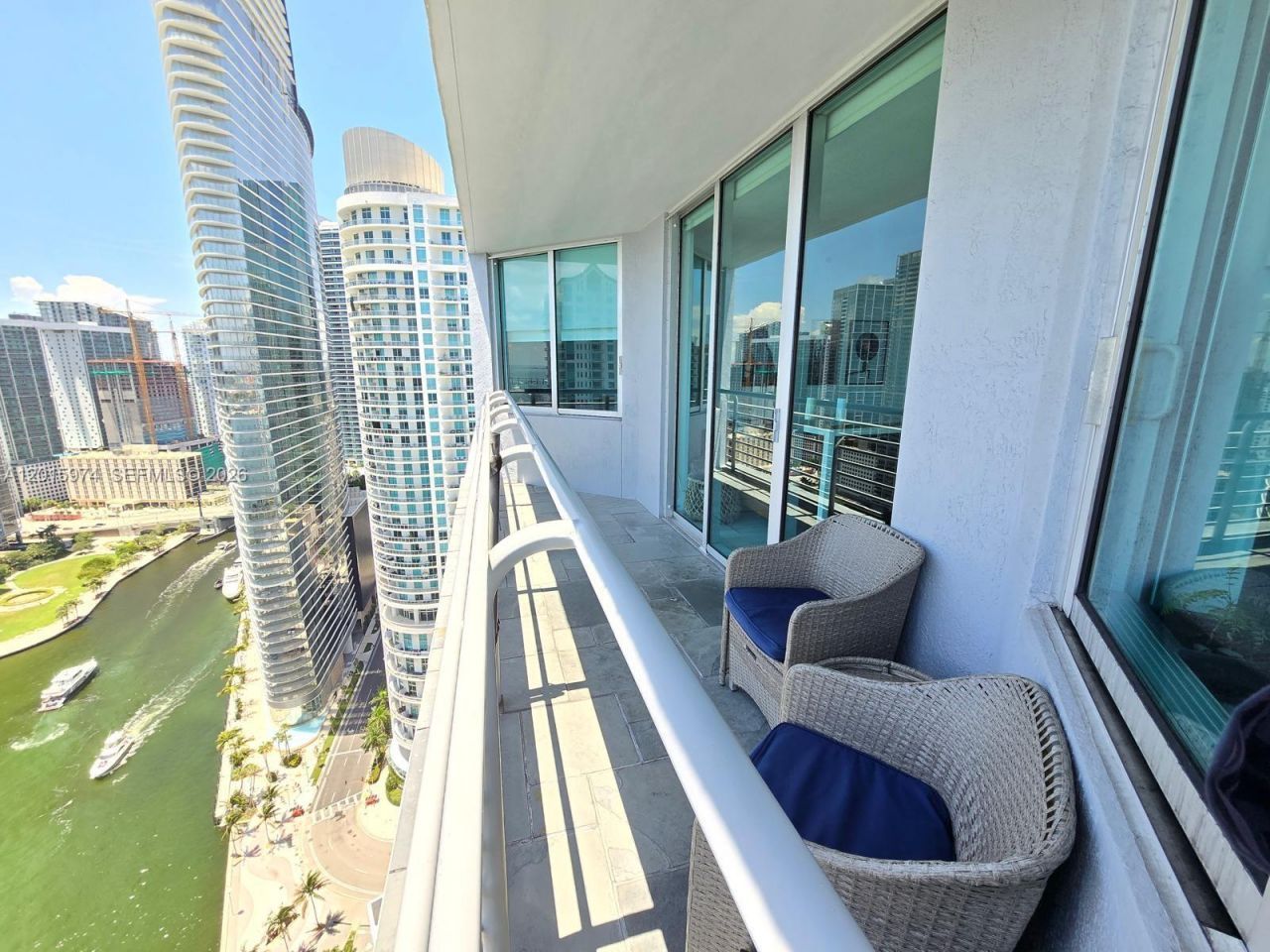 325 S Biscayne Blvd , Unit 3719, Miami, FL 33131 Photo