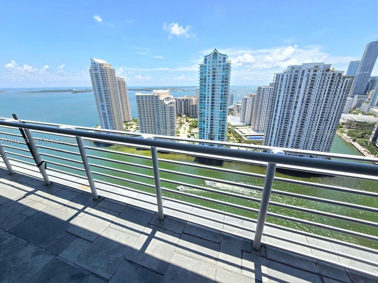 325 S Biscayne Blvd , Unit 3719, Miami, FL 33131 Photo