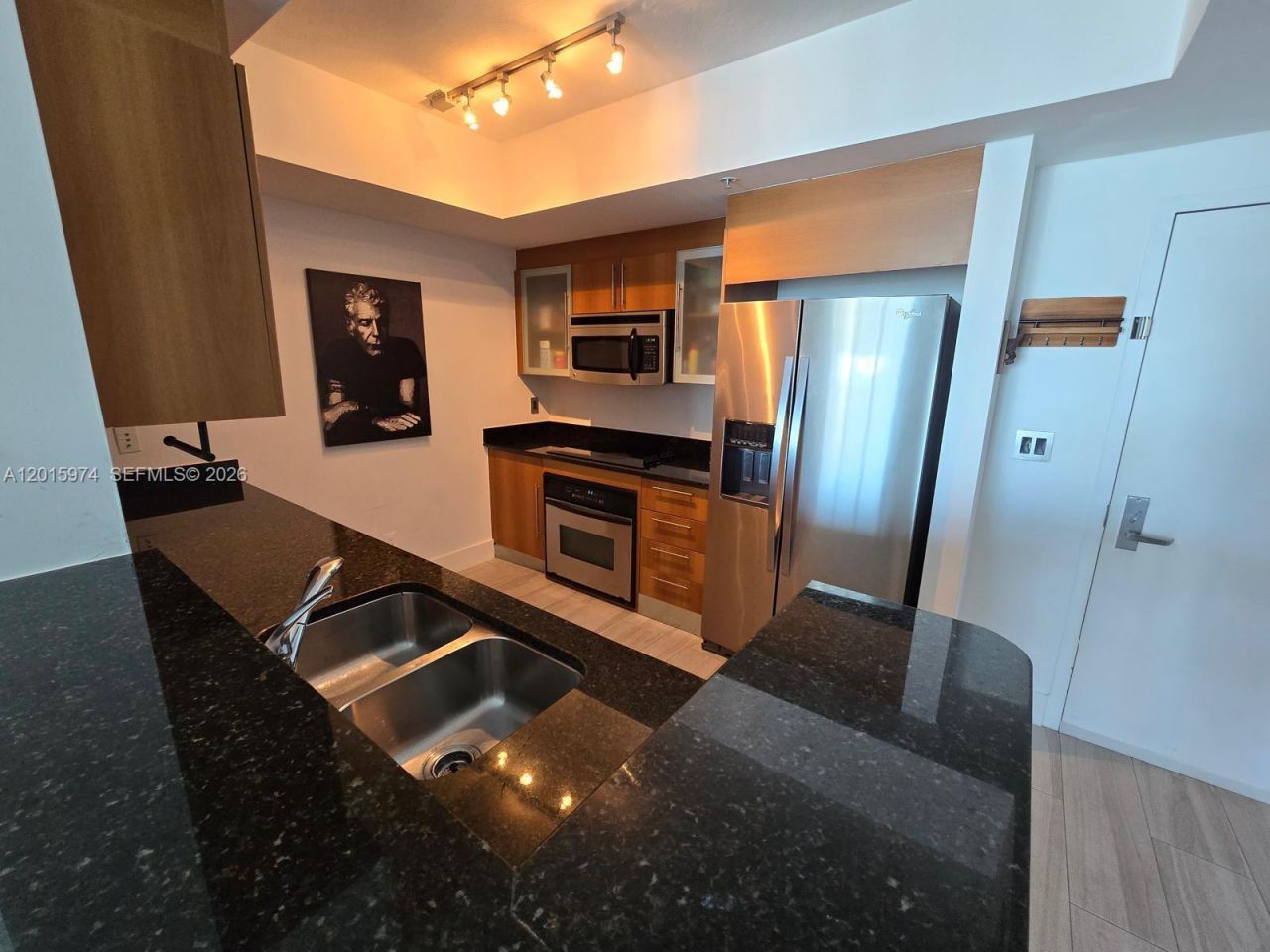 325 S Biscayne Blvd , Unit 3719, Miami, FL 33131 Photo