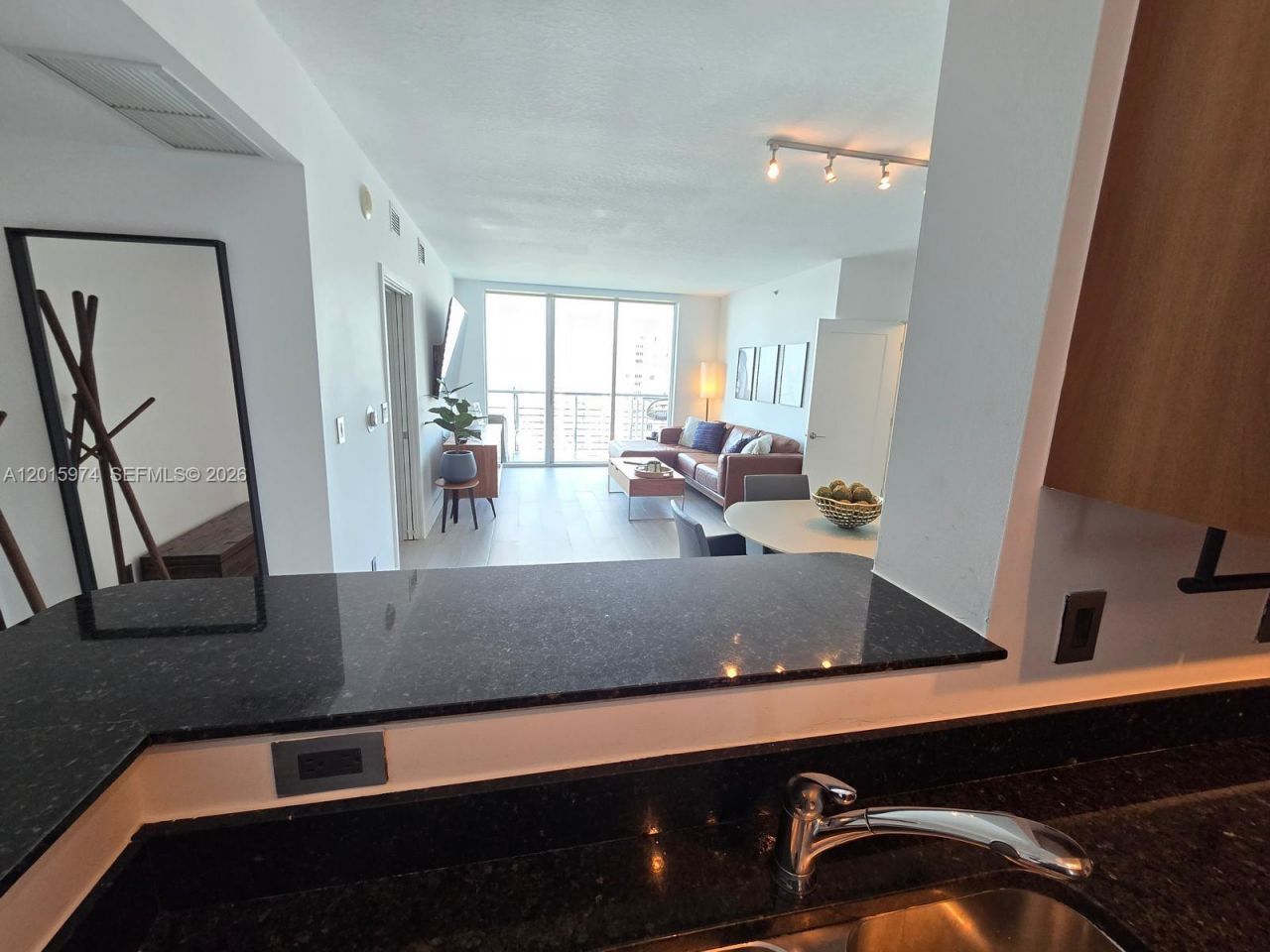 325 S Biscayne Blvd , Unit 3719, Miami, FL 33131 Photo