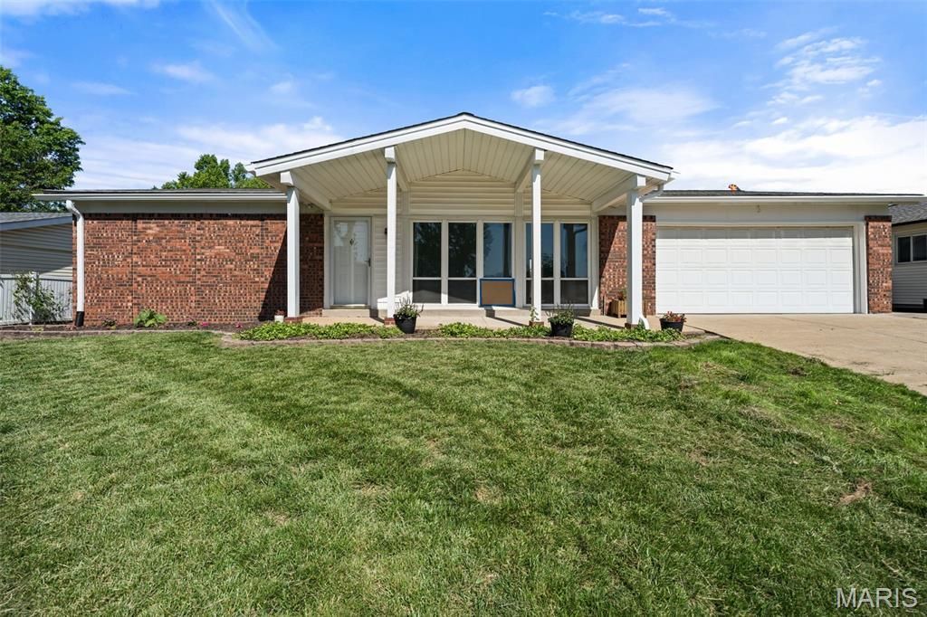 4801 Langtree Drive , Unincorporated, MO 63128 Main Photo