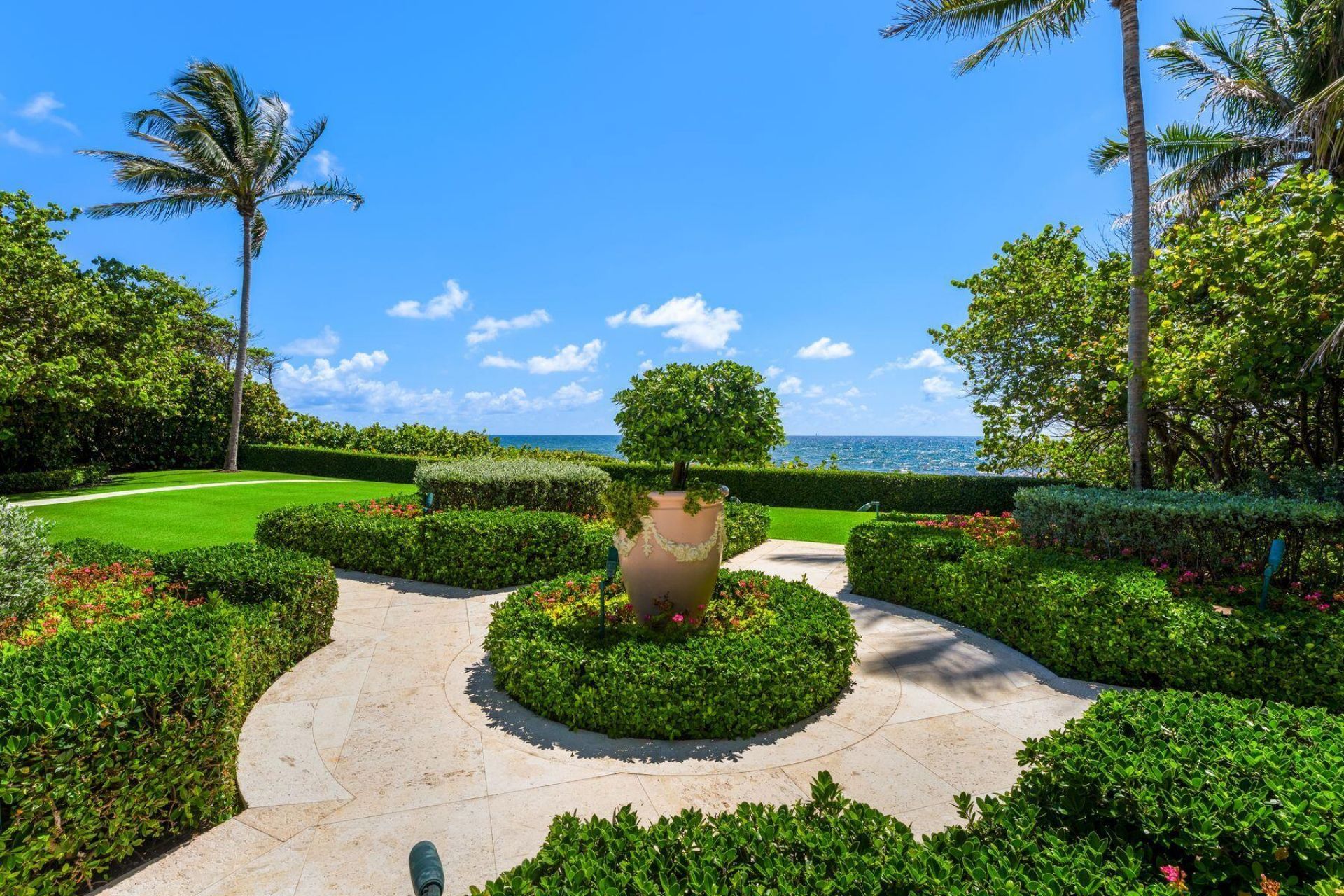 1131 Hillsboro Mile, Hillsboro Beach, FL 33062 Photo