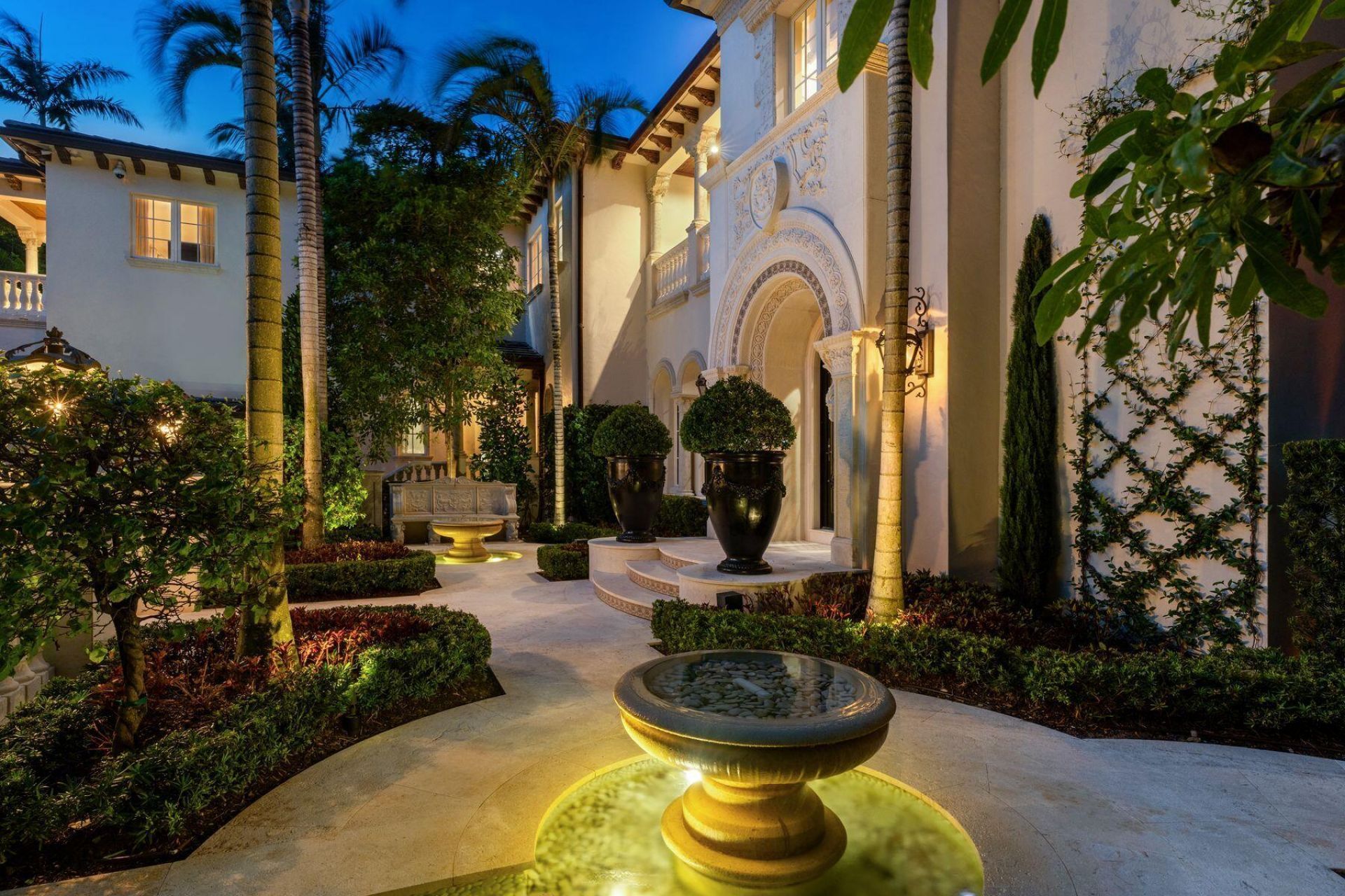 1131 Hillsboro Mile, Hillsboro Beach, FL 33062 Photo