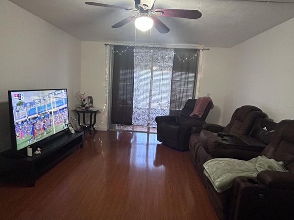7300 NW 17th Street, Unit 121, Plantation, FL 33313